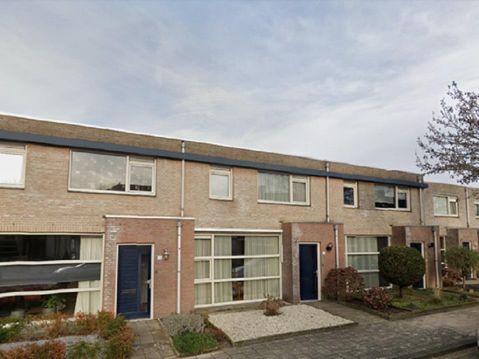 De Steenenborch 21, 5253 XA Nieuwkuijk, Nederland
